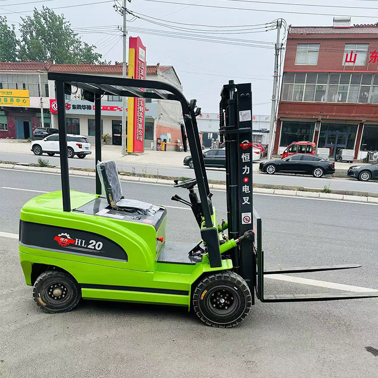 电动叉车
