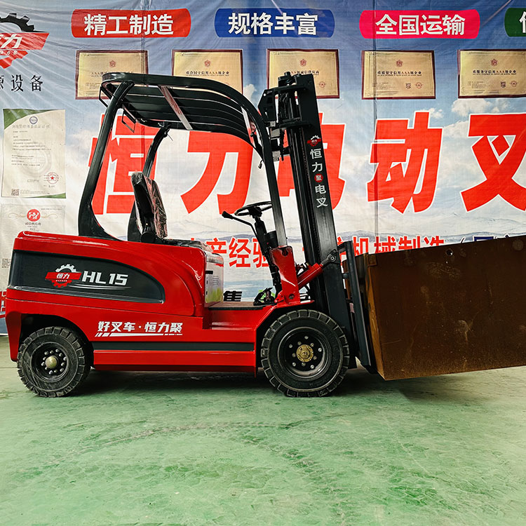 电动叉车